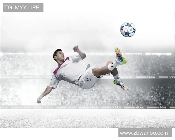 意大利足球明星海报图展现传奇球员风采与激情瞬间